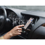 Auto drzac za mobilni telefon za kontrolnu tablu Quad Lock - Slika 5
